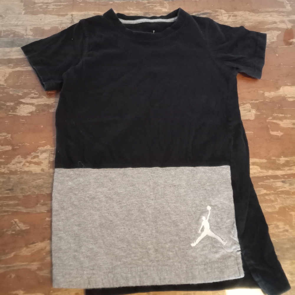 Nike Air Jordan shirt